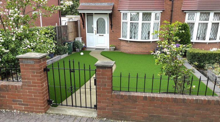 Artificial Lawns in Tyttenhanger