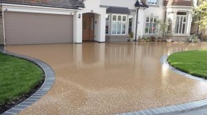  Hunsdonbury Resin Drives